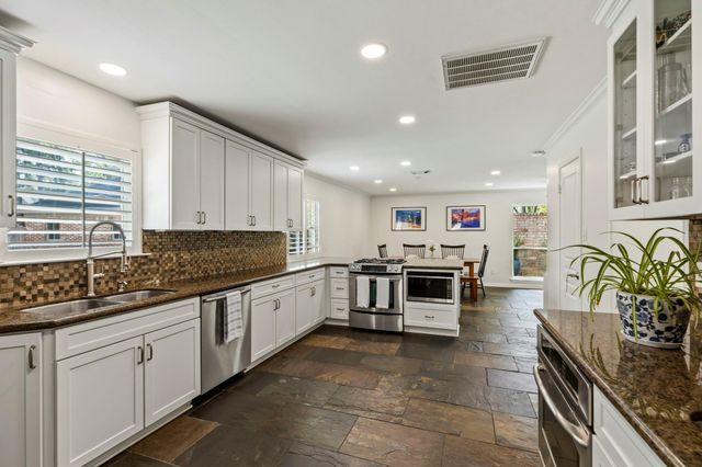 5403 Coral Ridge Road, Houston, TX 77069