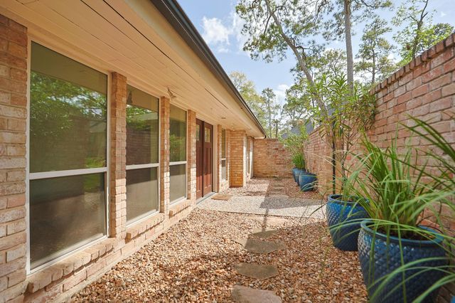 5403 Coral Ridge Road, Houston, TX 77069