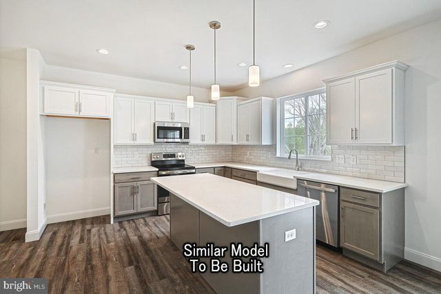 COPPER BEECH PLAN AT CUMBERLAND PRESERVE ESTATES, Carlisle, PA 17015