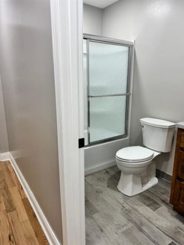 5413 E 29 Street, Kansas City, MO 64128