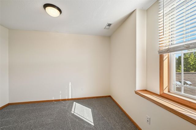 3740 37th Avenue SW A, Cedar Rapids, IA 52404
