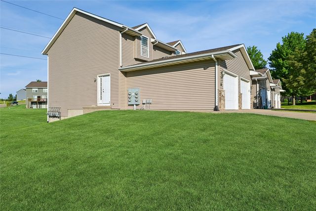 3740 37th Avenue SW A, Cedar Rapids, IA 52404