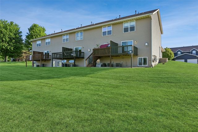 3740 37th Avenue SW A, Cedar Rapids, IA 52404