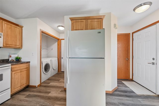 3740 37th Avenue SW A, Cedar Rapids, IA 52404