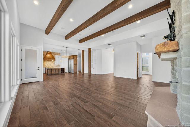 145 Bucks, La Vernia, TX 78121