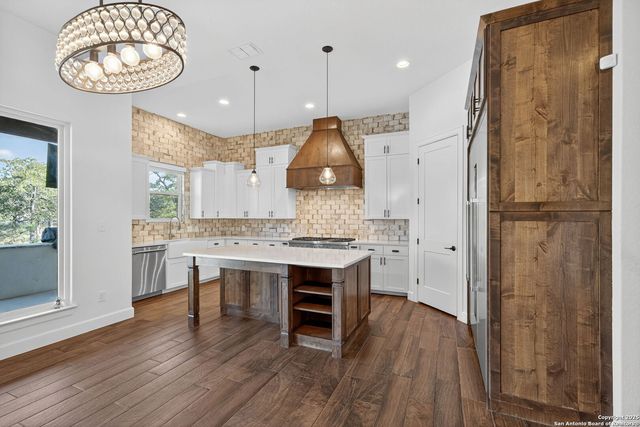 145 Bucks, La Vernia, TX 78121