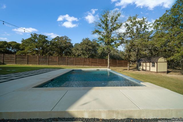 145 Bucks, La Vernia, TX 78121