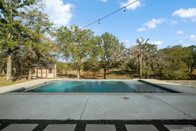 145 Bucks, La Vernia, TX 78121