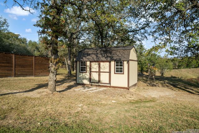 145 Bucks, La Vernia, TX 78121