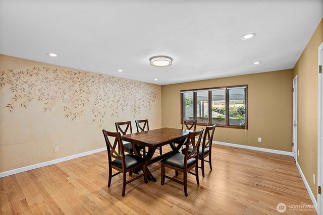6718 76th Street W, Lakewood, WA 98499