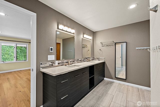 6718 76th Street W, Lakewood, WA 98499