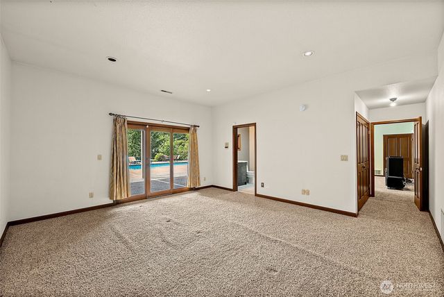 6718 76th Street W, Lakewood, WA 98499