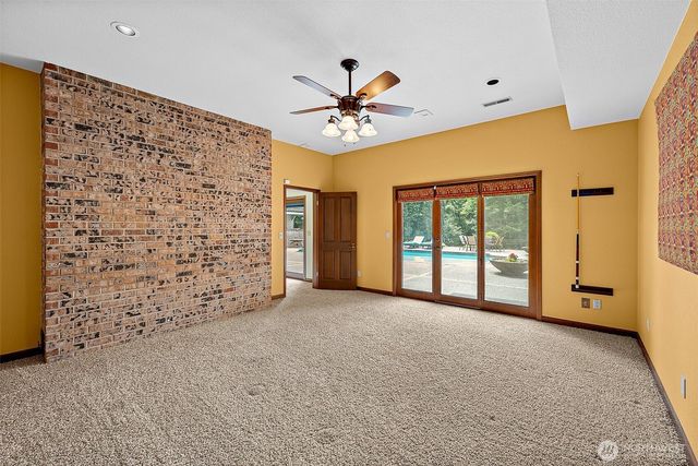6718 76th Street W, Lakewood, WA 98499
