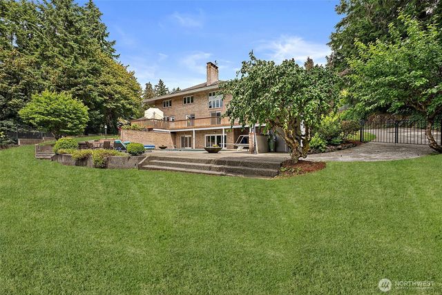 6718 76th Street W, Lakewood, WA 98499