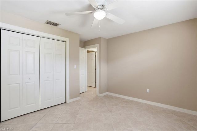 530 92nd AVE N, Naples, FL 34108