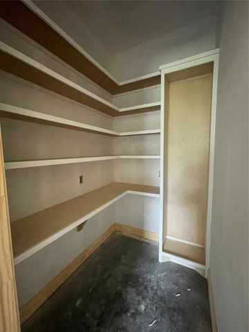 10749 S Lake Mist Lane, Willis, TX 77318