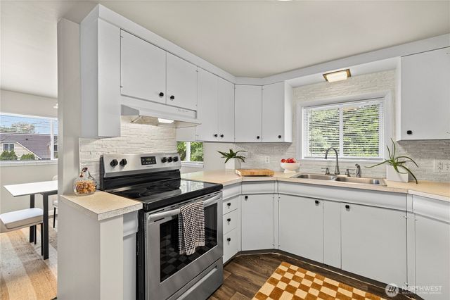 731 S 19th Street, Renton, WA 98055