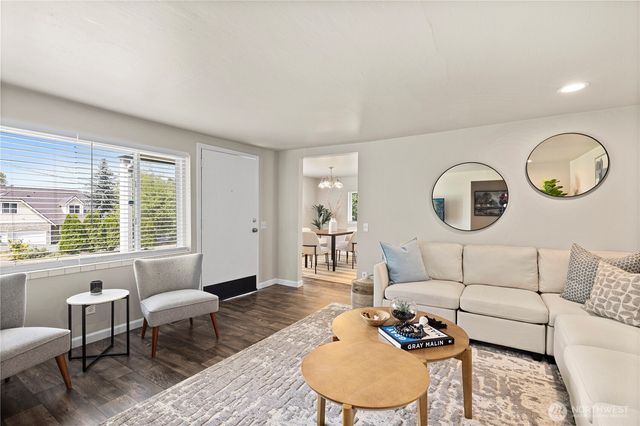 731 S 19th Street, Renton, WA 98055