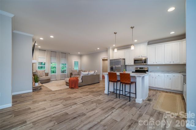 306 Burnsville School Road, Burnsville, NC 28714