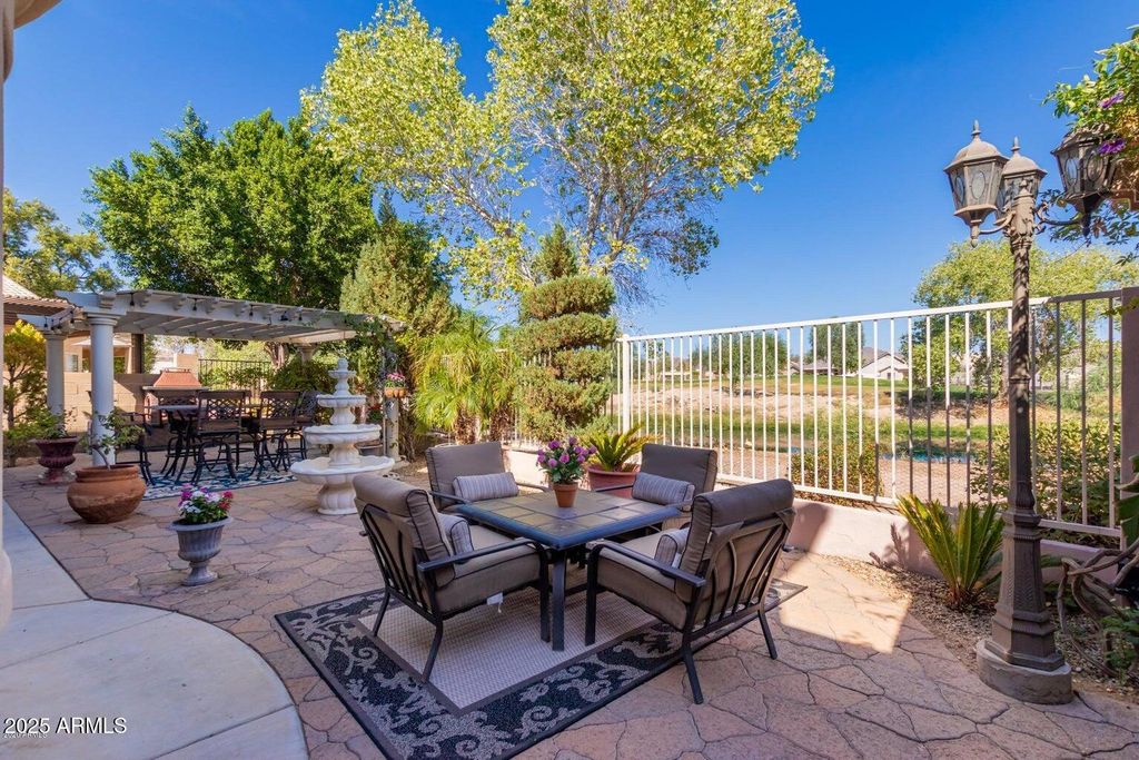 2607 N PLATINA Circle, Mesa, AZ 85215 — photo 4