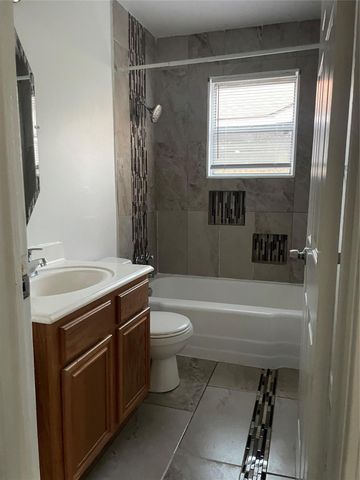 1960 May Street, Beaumont, TX 77705