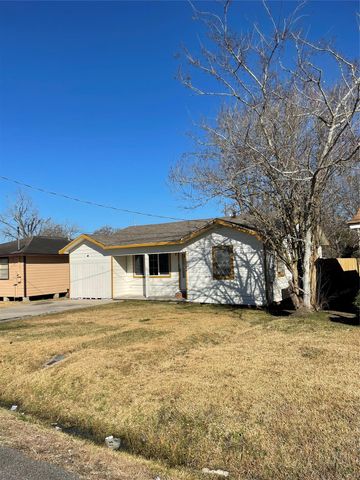 1960 May Street, Beaumont, TX 77705