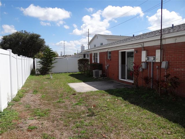 11017 126TH AVENUE, Largo, FL 33778