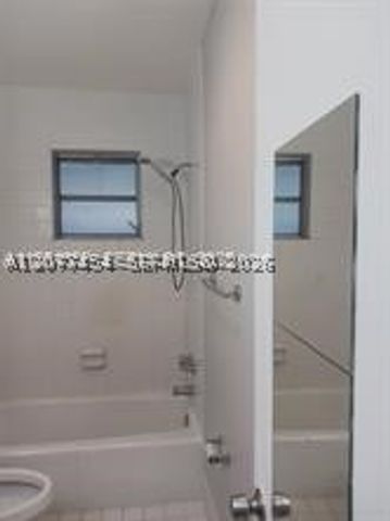 2127 Van Buren St 106, Hollywood, FL 33020