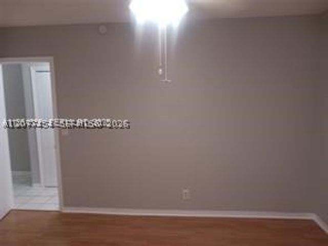 2127 Van Buren St 106, Hollywood, FL 33020