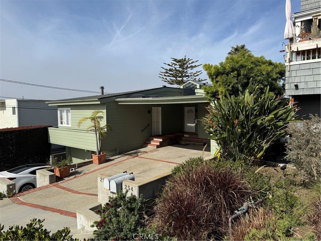 Image 1 of property listing at Address unavailable.