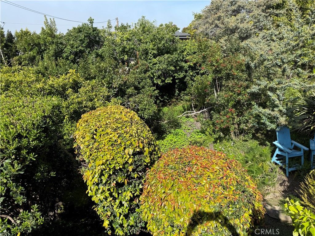 Image 61 of property listing at Address unavailable.