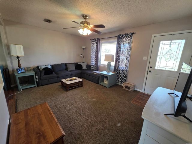 43 E Main Street, Greenbrier, AR 72058