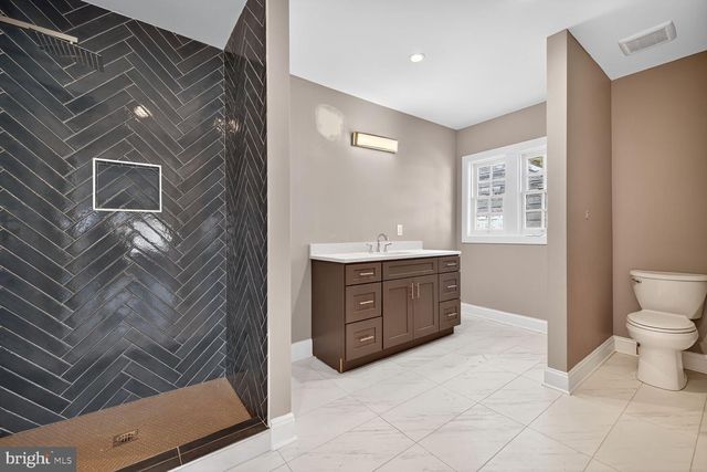 401 LINDEN AVE, Frederick, MD 21703