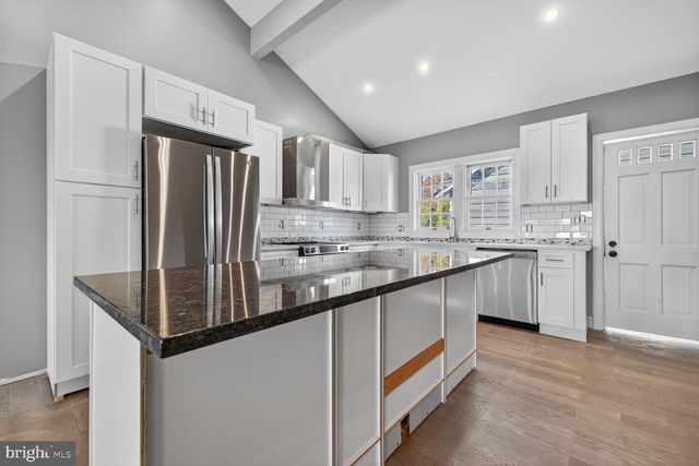 401 LINDEN AVE, Frederick, MD 21703
