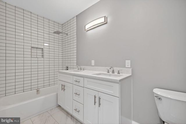401 LINDEN AVE, Frederick, MD 21703