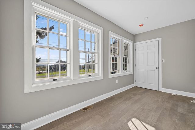 401 LINDEN AVE, Frederick, MD 21703