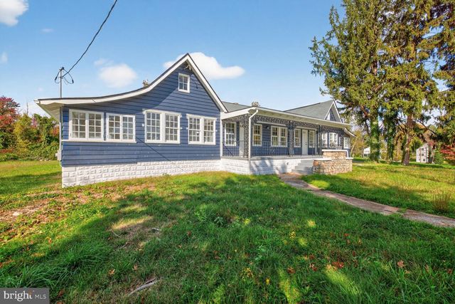 401 LINDEN AVE, Frederick, MD 21703
