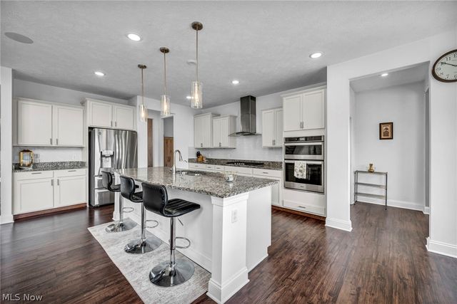 172 Harvester Drive, Copley, OH 44321
