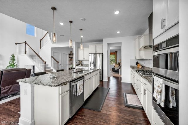 172 Harvester Drive, Copley, OH 44321
