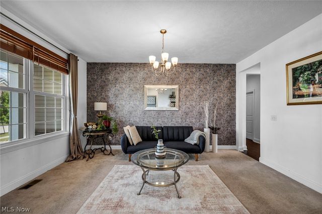 172 Harvester Drive, Copley, OH 44321