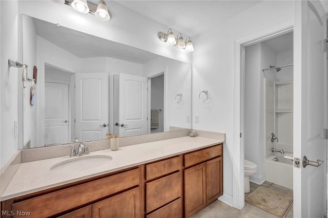 172 Harvester Drive, Copley, OH 44321