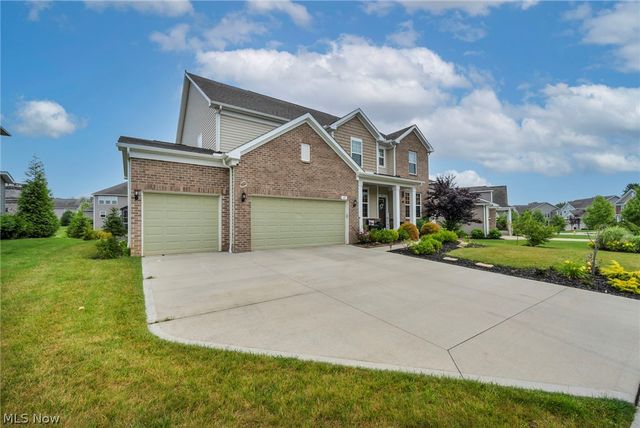 172 Harvester Drive, Copley, OH 44321