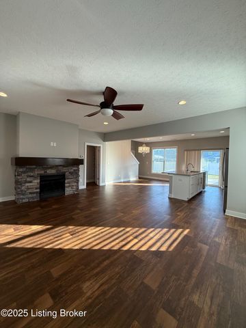 858 Star Ave, Bowling Green, KY 42104