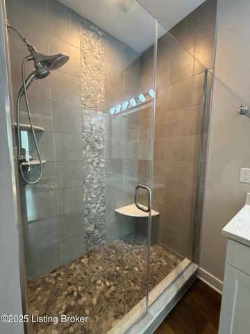 858 Star Ave, Bowling Green, KY 42104