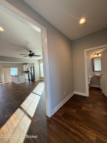 858 Star Ave, Bowling Green, KY 42104