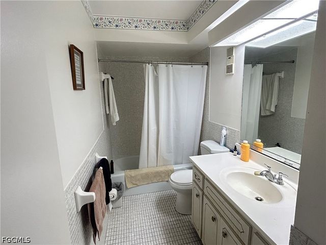 1830 Brantley RD J3, Fort Myers, FL 33907