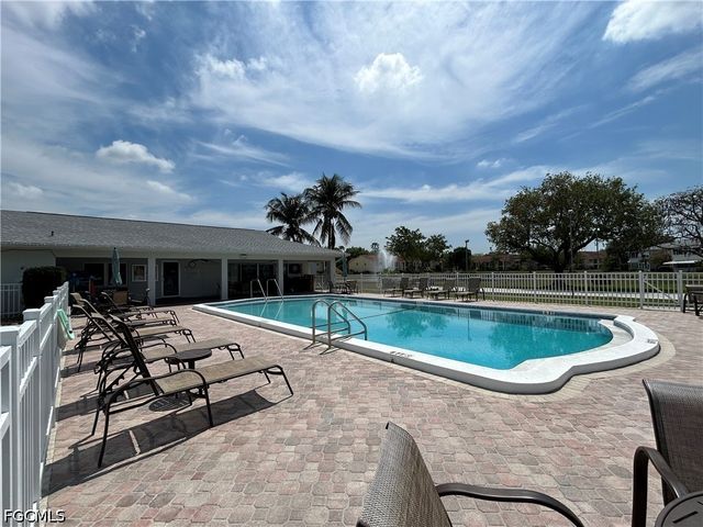 1830 Brantley RD J3, Fort Myers, FL 33907
