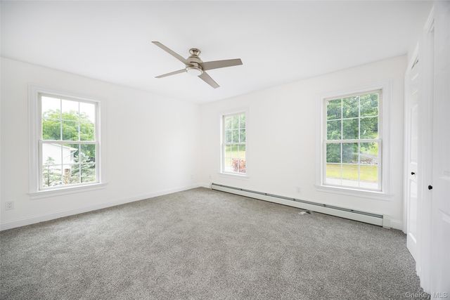 7 Fox Run, Wappingers Falls, NY 12590