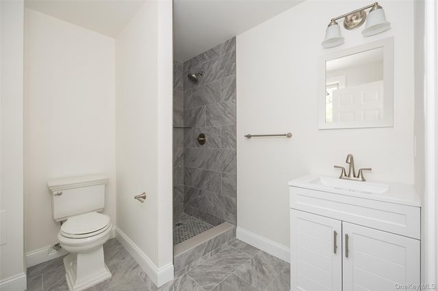 7 Fox Run, Wappingers Falls, NY 12590