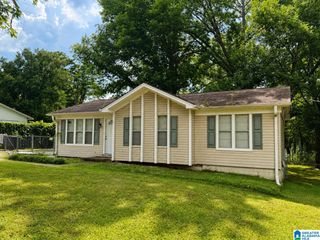 650 WILLOW BEND LANE, Bessemer, AL 35023
